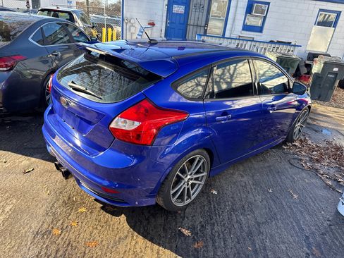Used 2013 Ford Focus ST image 5