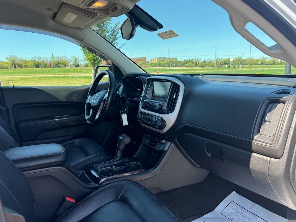 Used 2015 GMC Canyon SLT AWD/4WD image 26