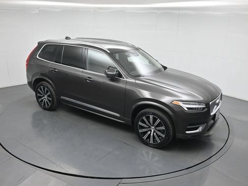 Used 2023 Volvo XC90 B6 Plus w/ Protection Package Premier AWD/4WD image 37