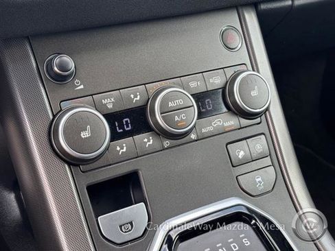 Used 2019 Land Rover Range Rover Evoque SE image 23