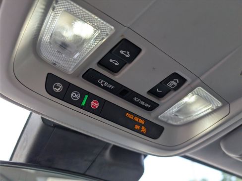 Used 2024 Chevrolet Malibu LT FWD image 22