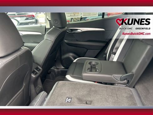 Used 2024 Buick Envision Sport Touring image 37