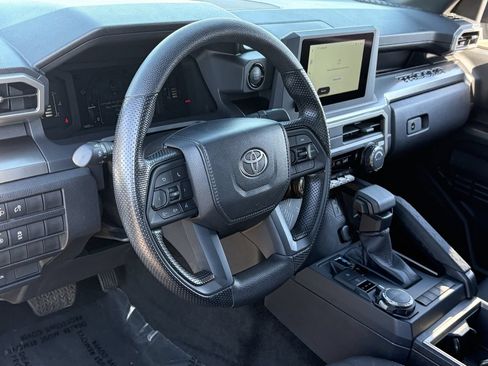 Used 2026 Toyota Tacoma SR5 AWD/4WD image 22