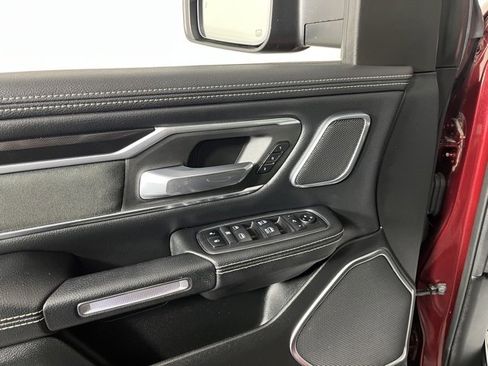 Used 2019 RAM 1500 Laramie image 16