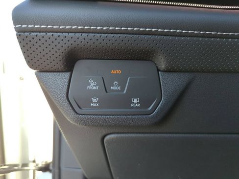 New 2026 Volkswagen Atlas SEL Premium R-Line AWD/4WD image 31