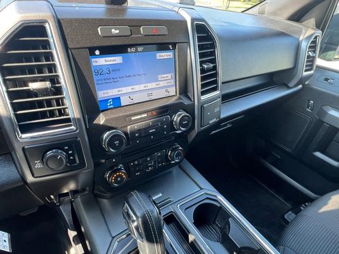 Used 2016 Ford F150 XLT w/ Equipment Group 302A Luxury AWD/4WD image 22