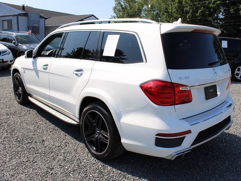 Used 2015 Mercedes-Benz GL 63 AMG 4MATIC w/ Accessory Chrome Package image 9
