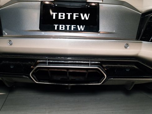 Used 2014 Lamborghini Aventador LP 700-4 image 26