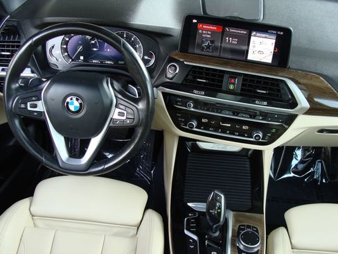 Used 2019 BMW X3 xDrive30i AWD/4WD image 10