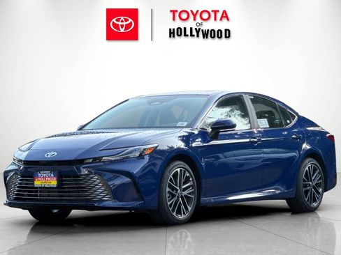New 2026 Toyota Camry XLE FWD image 7