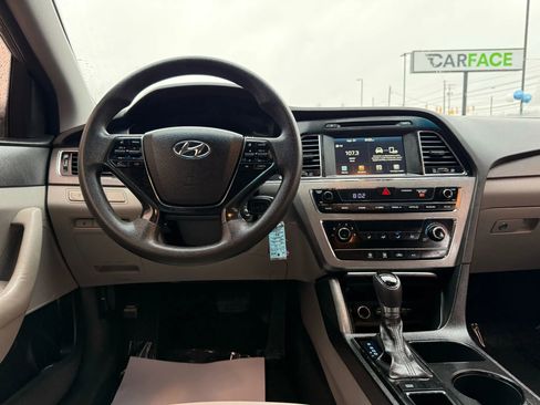 Used 2016 Hyundai Sonata SE image 23