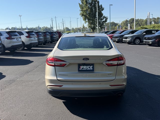 Used 2019 Ford Fusion SE FWD image 7