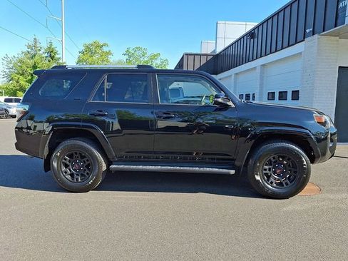 Used 2020 Toyota 4Runner SR5 Premium w/ Moonroof Package AWD/4WD image 7