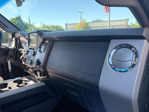 Used 2013 Ford F350 Lariat w/ Lariat Ultimate Pkg AWD/4WD image 20