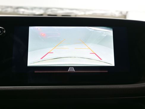 Used 2025 Buick Envista Preferred w/ Convenience II Package FWD image 17