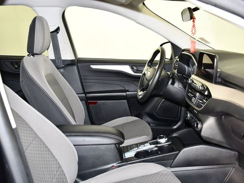 Used 2022 Ford Escape SE w/ SE Sport Appearance Package AWD/4WD image 34