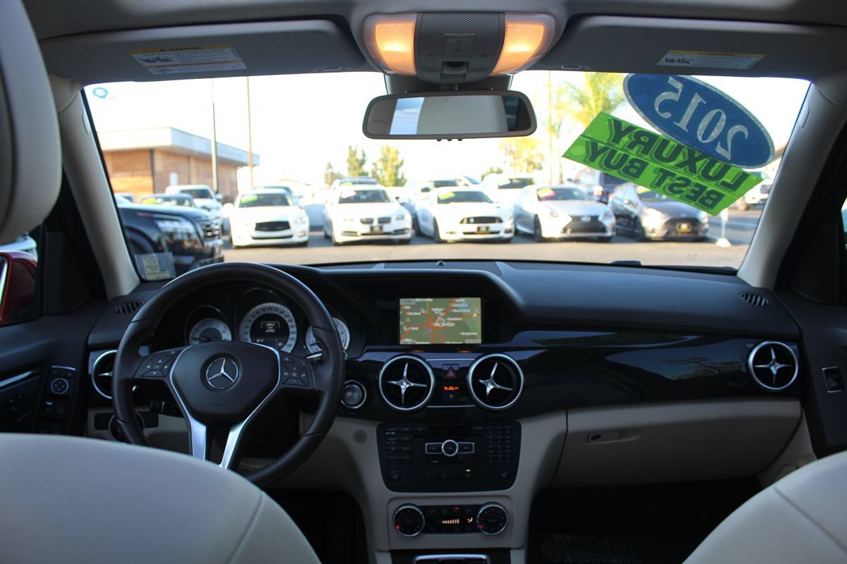 Used 2015 Mercedes-Benz GLK 350 2WD image 28