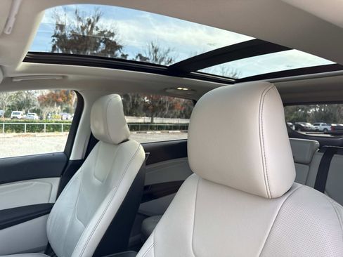 Used 2020 Ford Edge Titanium w/ Equipment Group 301A image 22