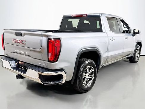 Used 2026 GMC Sierra 1500 SLT RWD image 4