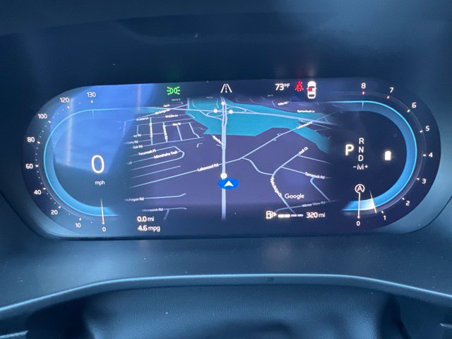 Certified 2025 Volvo XC40 B5 Plus AWD/4WD image 23