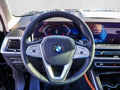 New 2026 BMW X7 xDrive40i AWD/4WD image 13