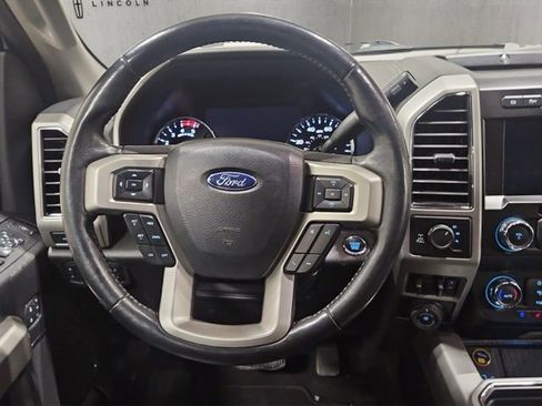 Used 2021 Ford F250 Lariat w/ Lariat Ultimate Package AWD/4WD image 14