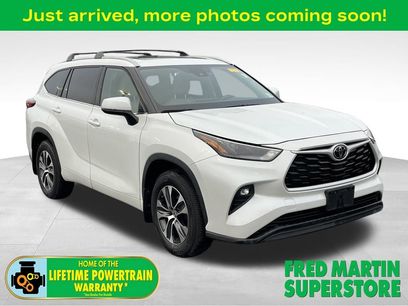 Used 2022 Toyota Highlander XLE