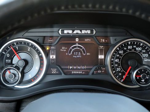 Used 2022 RAM 2500 Laramie AWD/4WD image 29