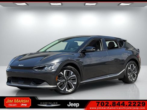 Used 2024 Kia EV6 Light RWD image 1