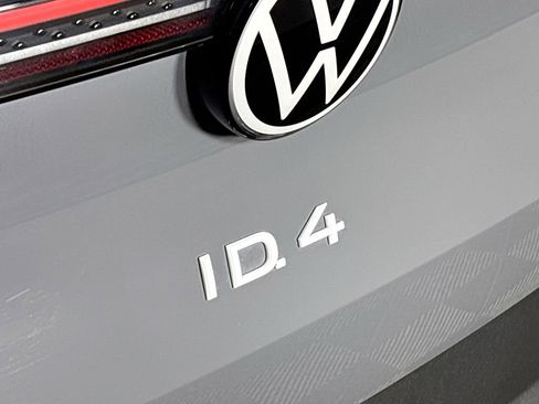 Certified 2023 Volkswagen ID.4 Pro S image 26