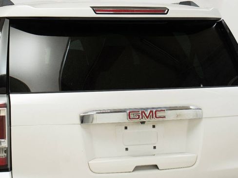 Used 2016 GMC Yukon Denali w/ Open Road Package image 14