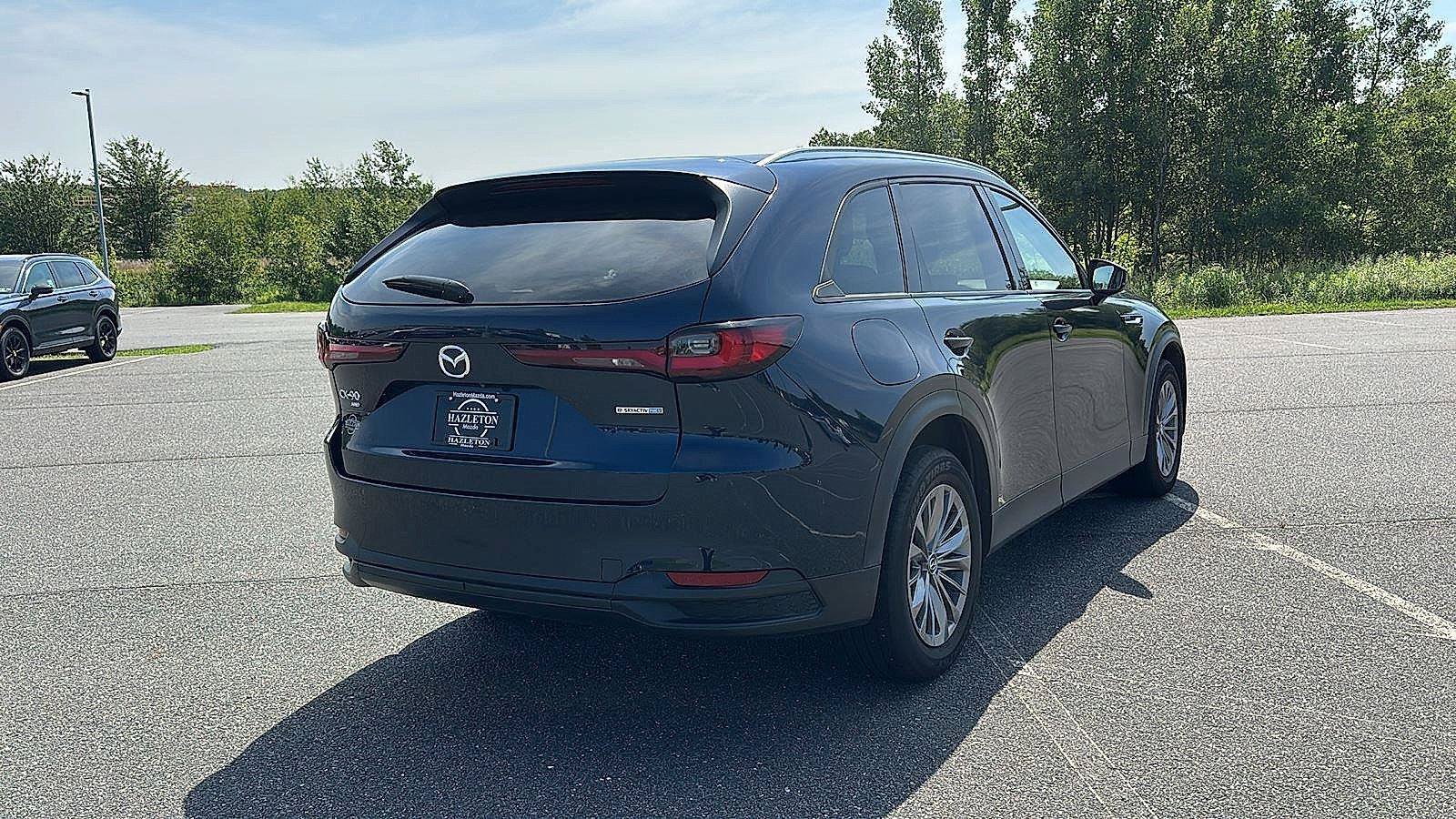 Used 2024 MAZDA CX-90 Plug-In Hybrid w/ Preferred AWD/4WD image 7
