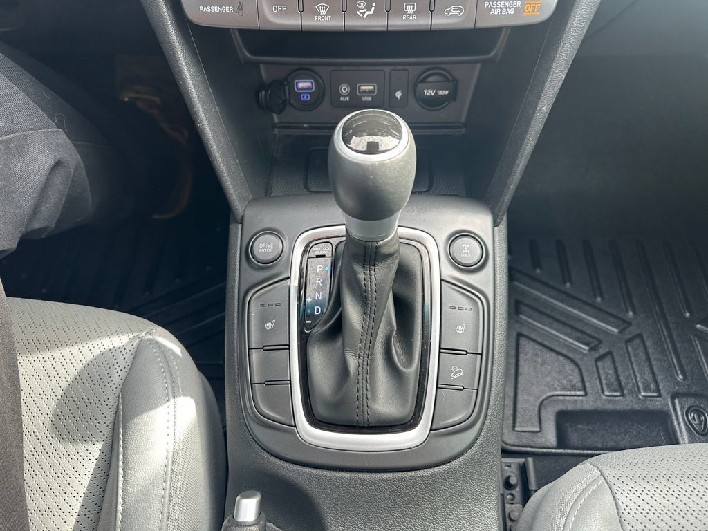 Used 2021 Hyundai Kona Limited w/ Cargo Package AWD/4WD image 18