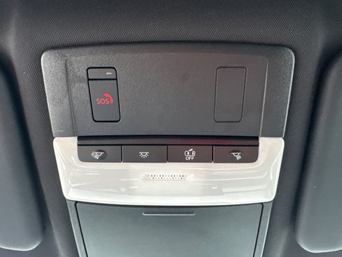 Used 2024 Mitsubishi Outlander SE Black Edition FWD image 10