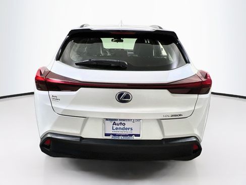 Used 2021 Lexus UX 250h w/ Accessory Package (Z2) AWD/4WD image 6