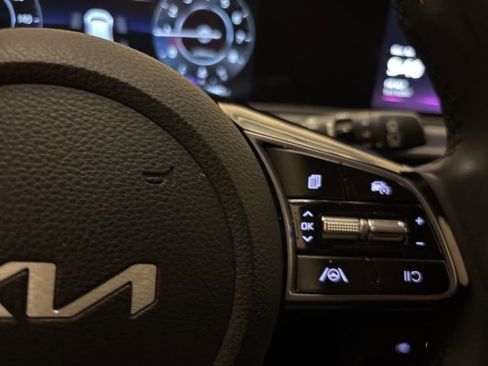 Certified 2024 Kia Seltos EX AWD/4WD image 15