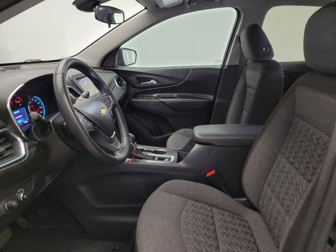 Used 2024 Chevrolet Equinox LT w/ LPO, Floor Liner Package FWD image 17