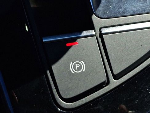 Used 2023 Audi A5 2.0T Premium w/ Convenience Package image 25