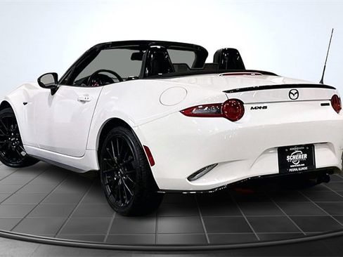 Used 2016 MAZDA MX-5 Miata Club w/ Brembo/BBS Package image 13