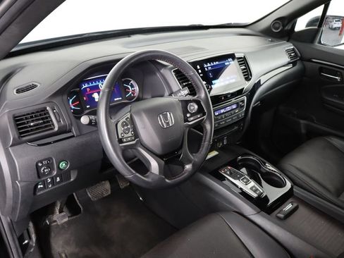 Used 2022 Honda Pilot Black Edition image 28