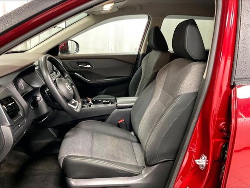 Used 2023 Nissan Rogue SV AWD/4WD image 10