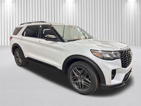 New 2026 Ford Explorer ST-Line AWD/4WD image 2