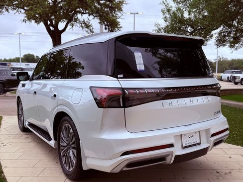 New 2026 INFINITI QX80 Luxe w/ Cargo Package AWD/4WD image 8
