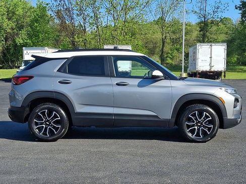 Used 2023 Chevrolet TrailBlazer ACTIV AWD/4WD image 10