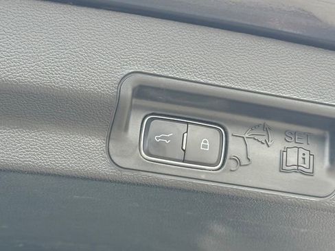 Certified 2024 Ford Explorer XLT w/ Equipment Group 202A AWD/4WD image 28