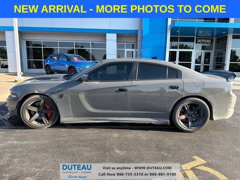 Used 2018 Dodge Charger SRT Hellcat w/ Harman/Kardon Audio Group RWD image 1