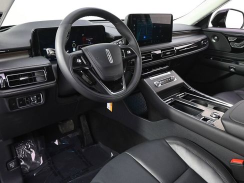 New 2026 Lincoln Aviator Reserve image 12