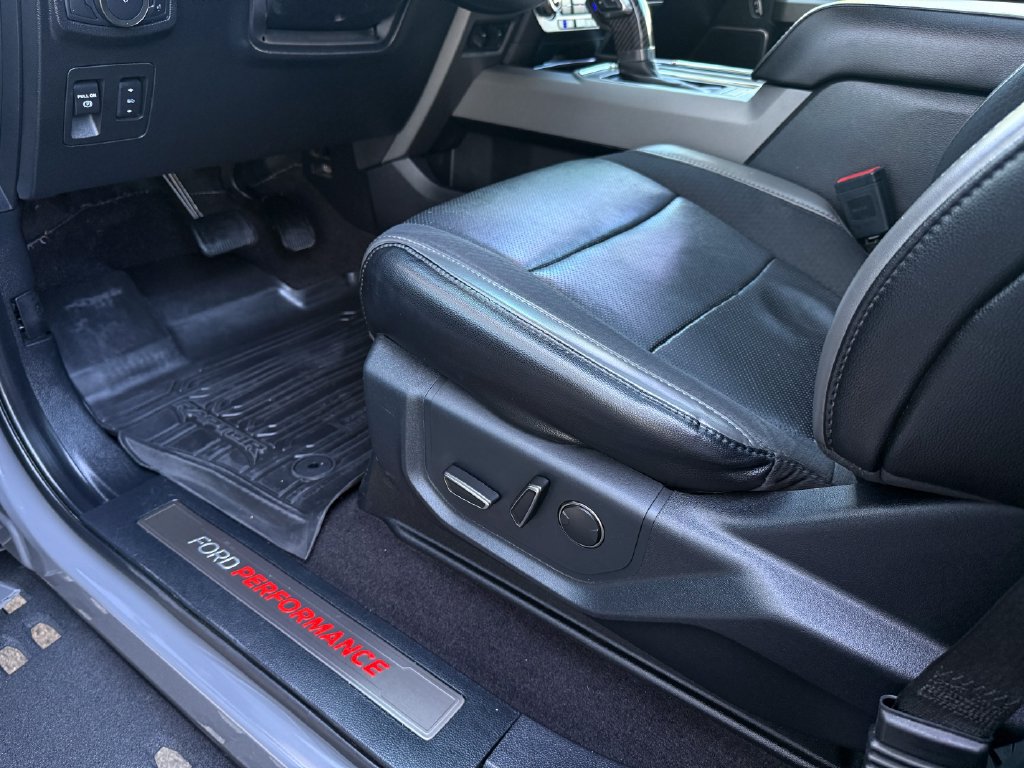 Used 2020 Ford F150 Raptor w/ Equipment Group 802A Luxury AWD/4WD image 22