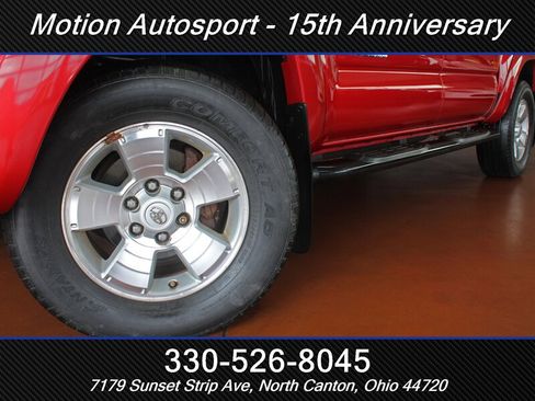 Used 2011 Toyota Tacoma 4x4 Double Cab w/ TRD Sport Pkg image 38