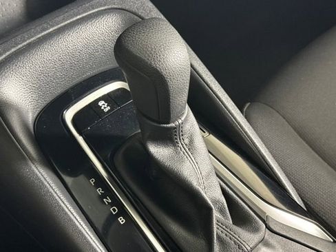 Certified 2024 Toyota Corolla LE image 32